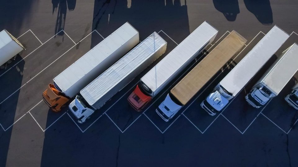 Kamion jogositvany convoytruckshop (1)