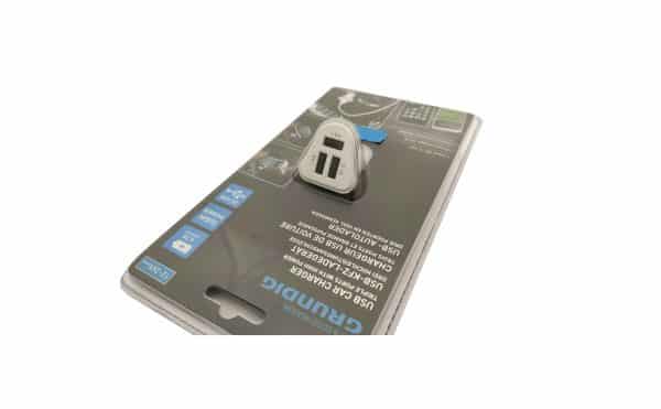 USB-tolto-tripla-4.1a-12-24v-Grundig